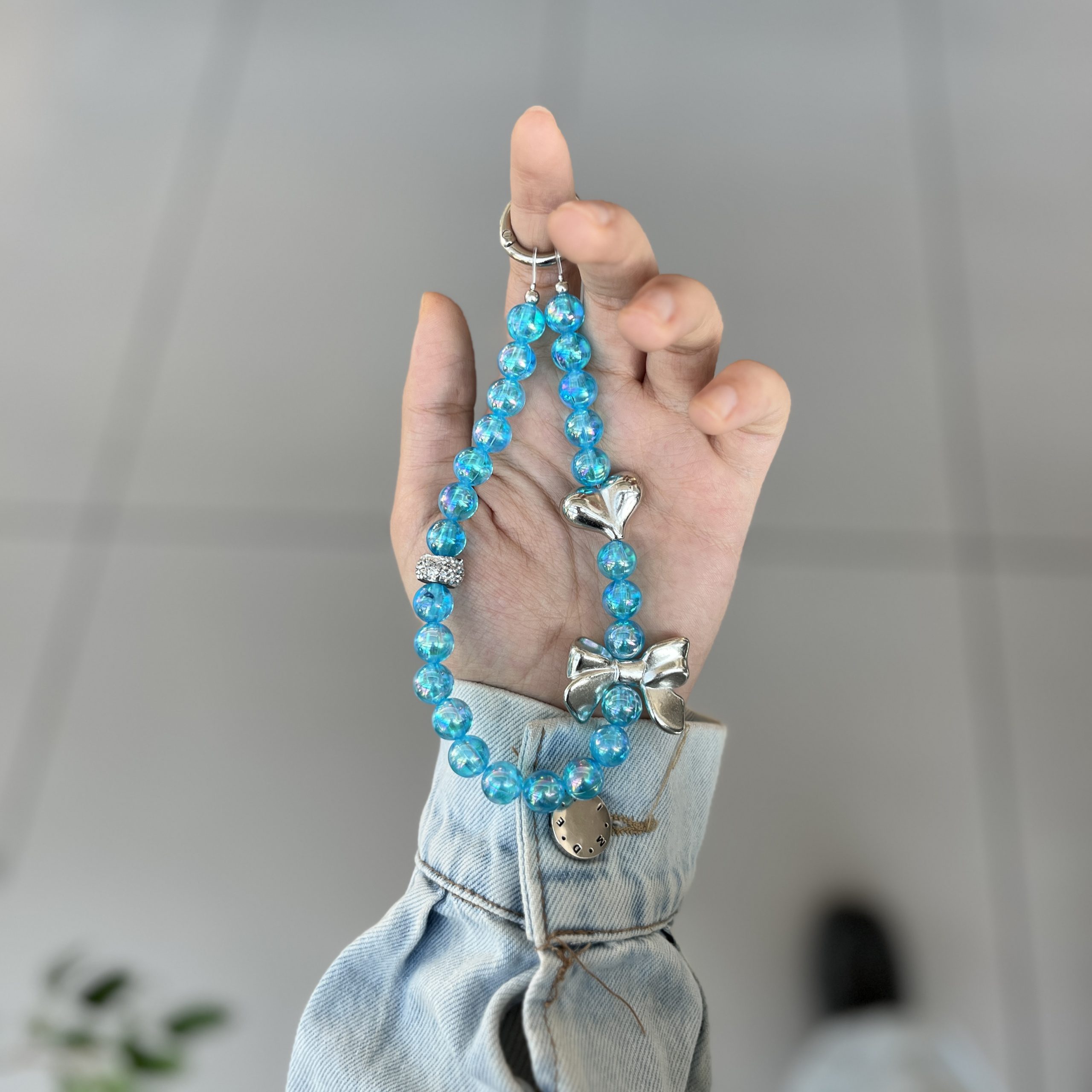 آویز گوی قلب پاپیونی